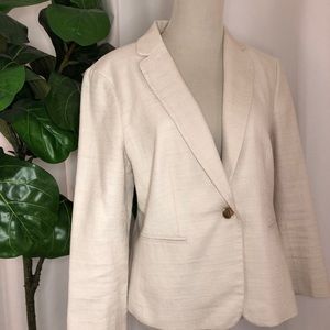 Ann Taylor cream blazer / jacket. Size 10